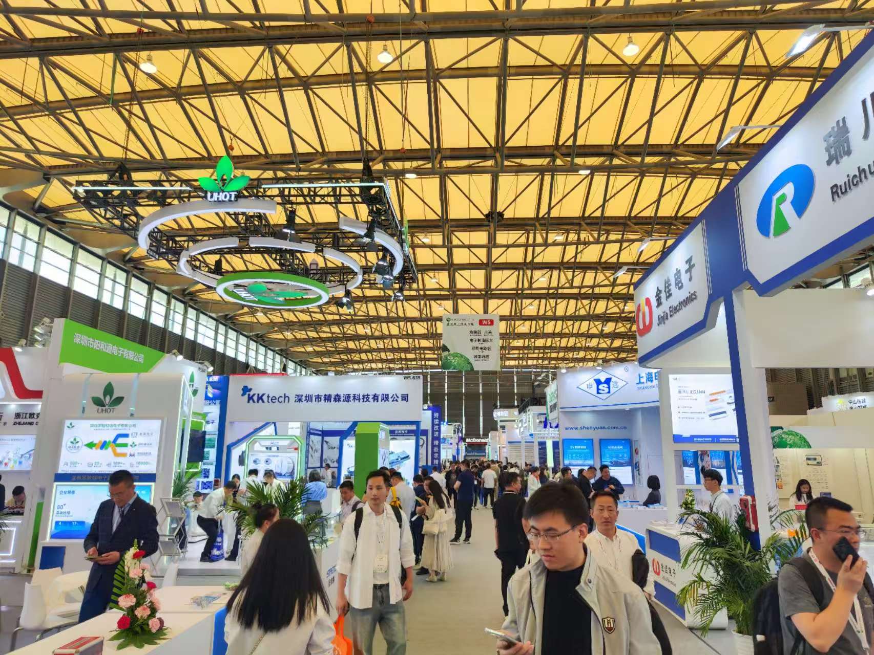 龍立電子盛裝亮相2025慕尼黑上海電子展   共探電子產(chǎn)業(yè)未來新機(jī)遇