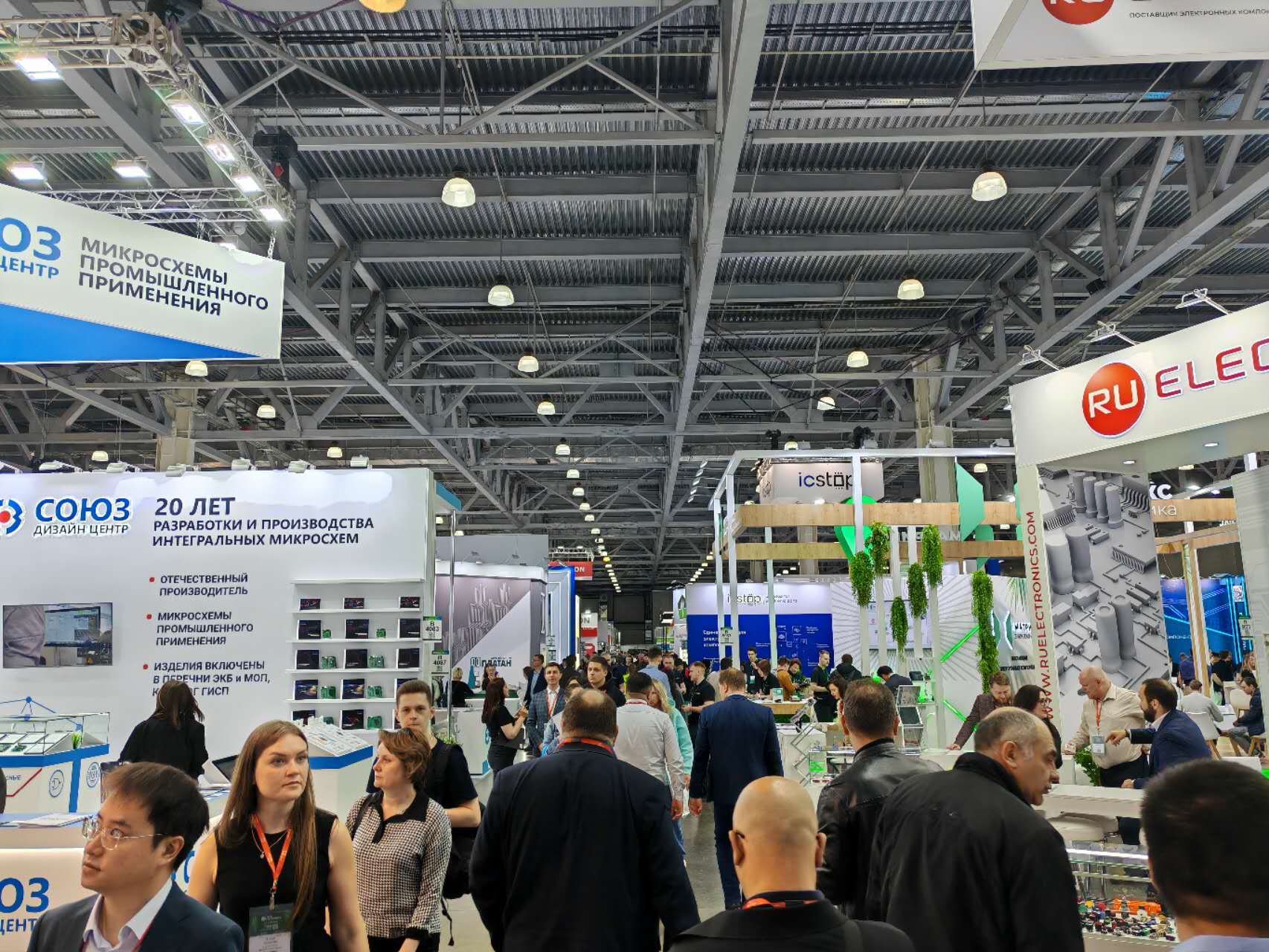 龍立電子閃耀俄羅斯國際電子展   創(chuàng)新產(chǎn)品斬獲東歐市場青睞